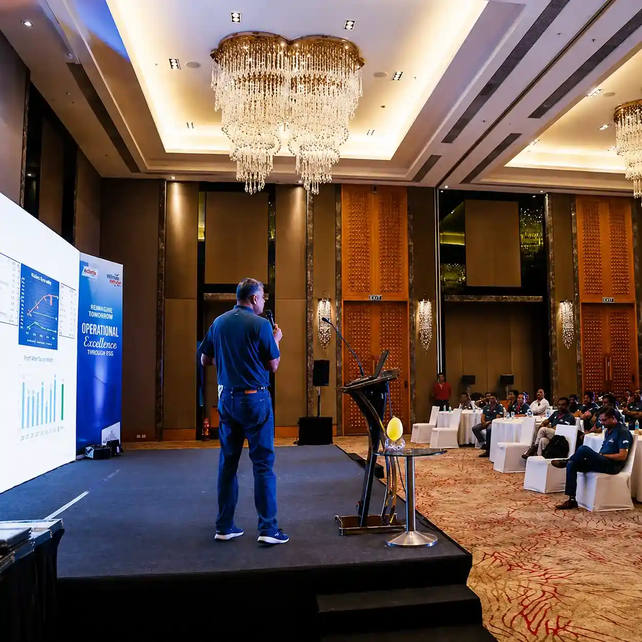 Corporate photography — Business seminar stage presentation photo